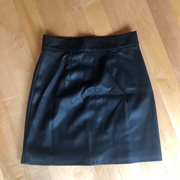 Leather Skirt - Picture 2 of 2